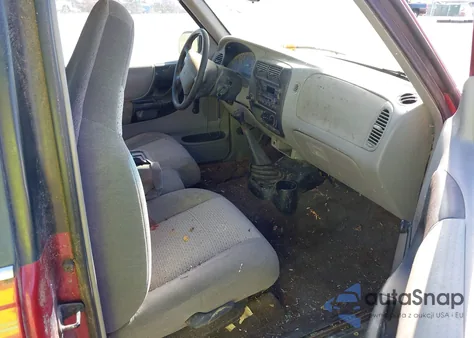 2000 Mazda B3000 Se/Tl z USA, uszkodzony, nr VIN 4F4YR16V8YTM26909